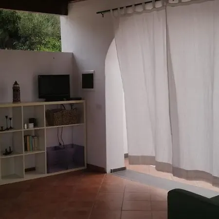 Casa Arancio * Canneto (Lipari)